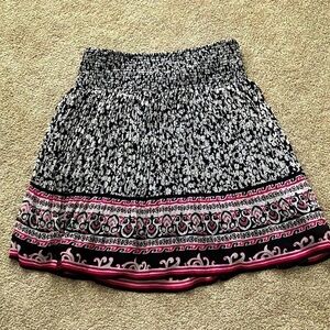 White House Black Market XS Flowy Slip On Lined Mini Skirt